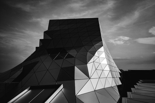 geometric-shaped-building-roof