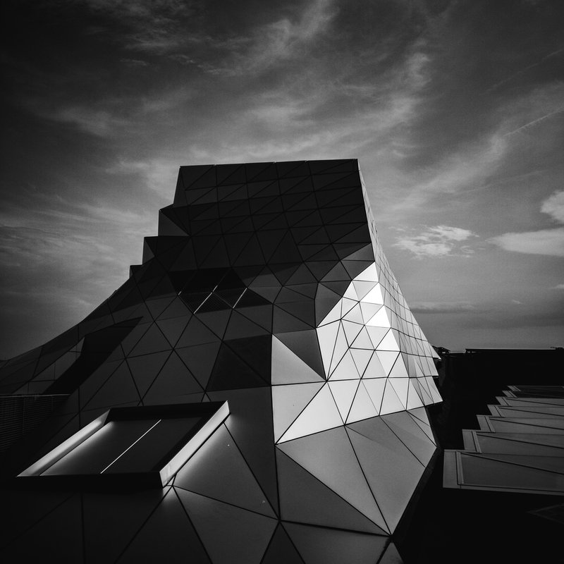 geometric-shaped-building-roof